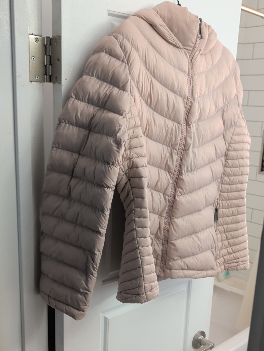 Marc new York blush packable jacket PTP 24"